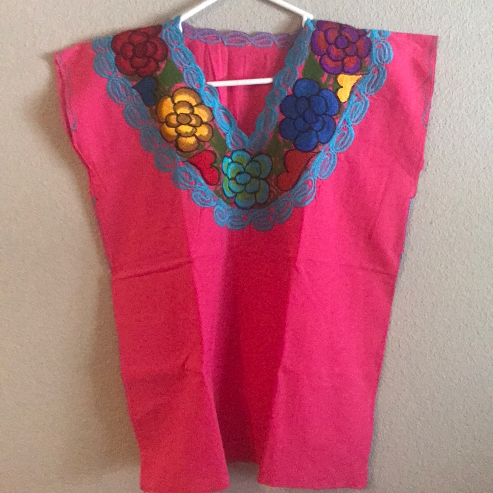 Oaxacan Manta Mexican blouse with  flowers